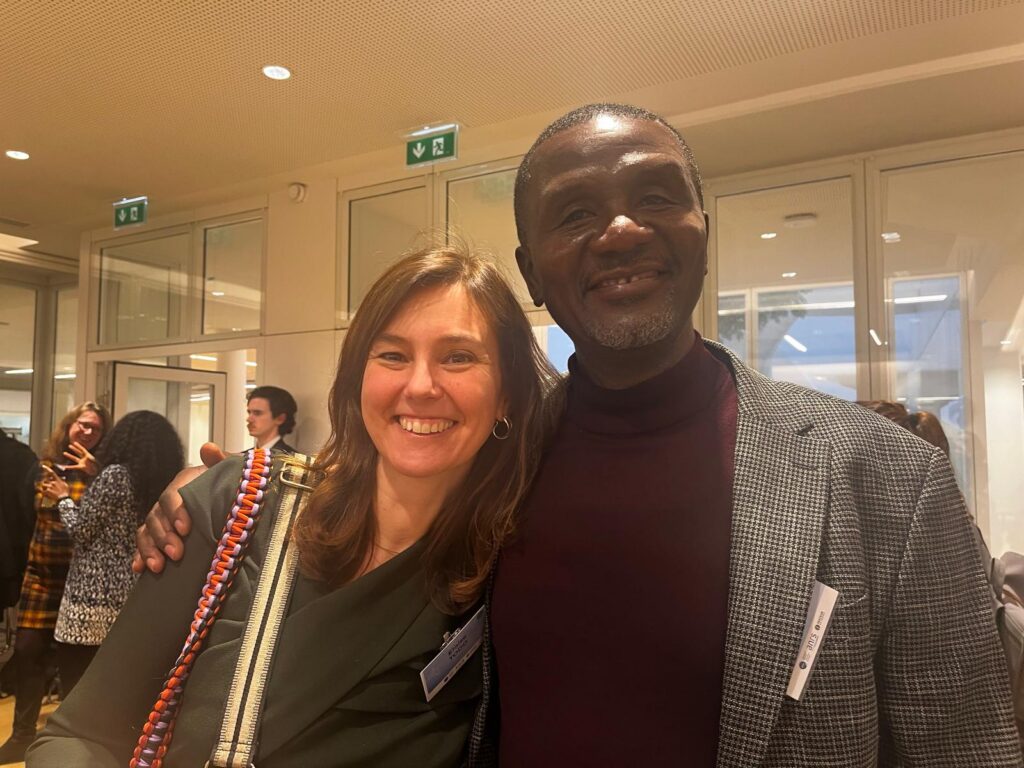Eloise and Aggrey at IPPS 100DM in Paris (1)